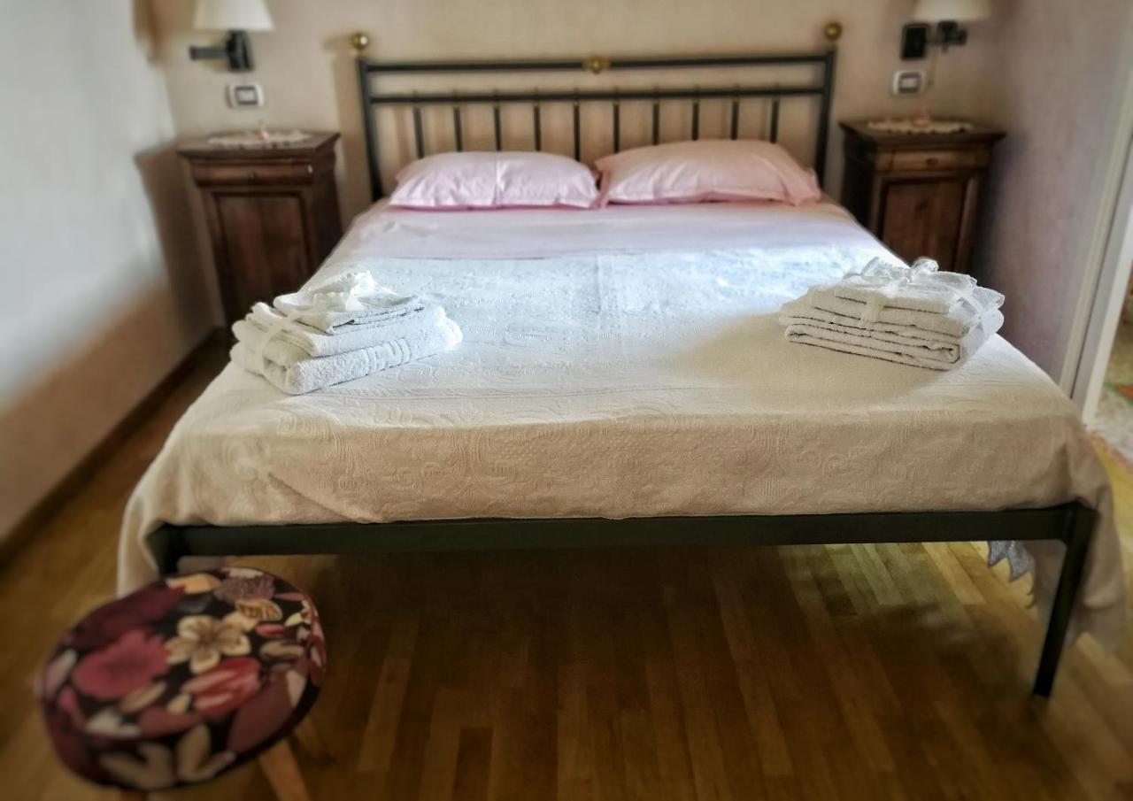 Il Giardino Dei Frati Bed & Breakfast Roncofreddo Eksteriør bilde