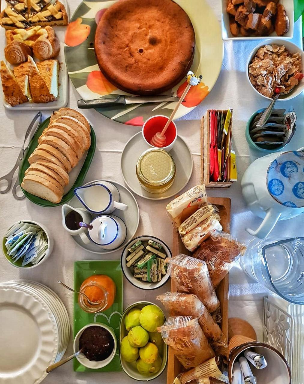 Il Giardino Dei Frati Bed & Breakfast Roncofreddo Eksteriør bilde